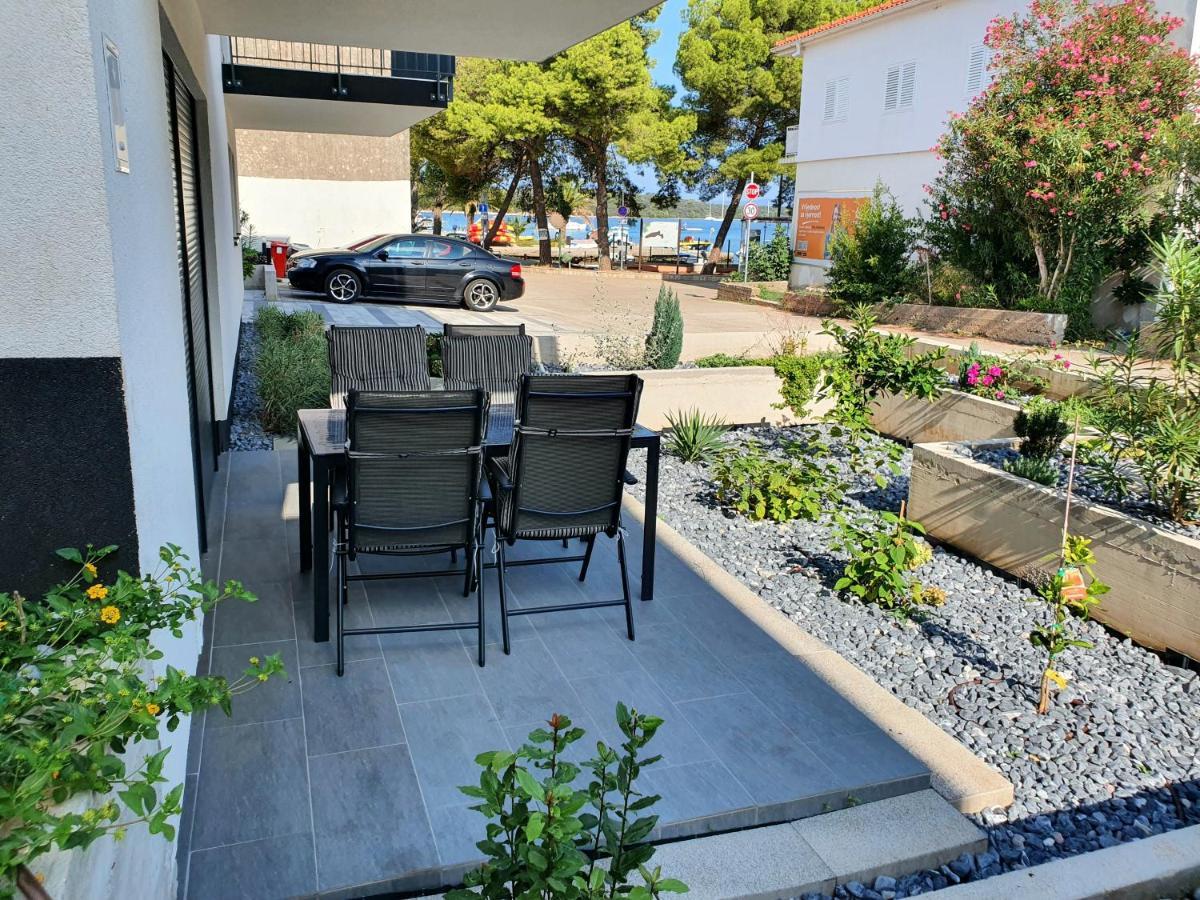 Apartmani Nerium Ловиште Экстерьер фото